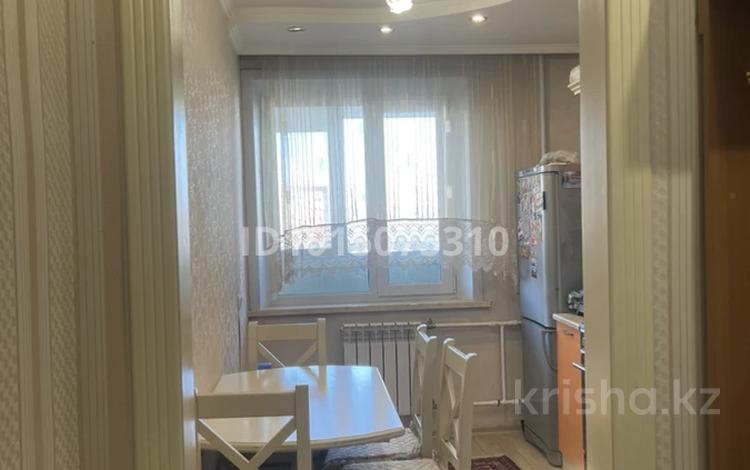 2-комнатная квартира · 52.5 м² · 6/9 этаж, Назарбаева 46 — Назарбаева Толстого за 200 000 ₸ в Павлодаре — фото 2