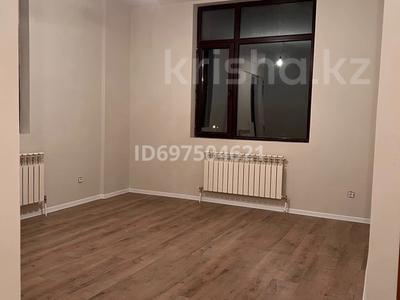 2-бөлмелі пәтер, 48 м², 5/10 қабат ай сайын, Кургальжинское шоссе 29а, бағасы: 150 000 〒 в Астане, Есильский р-н