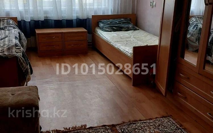 3-бөлмелі пәтер · 65.2 м² · 1/5 қабат, Тастақ-1 ш/а. — Утеген Барыта, Толе би, Райымбека, бағасы: 36 млн ₸ в Алматы, Ауэзовский р-н — фото 2