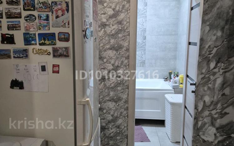 4-комнатная квартира · 91 м² · 4/5 этаж, мкр Каратау 41 — Тамаша баняга карама карсы турган дом за 29.9 млн ₸ в Таразе — фото 2