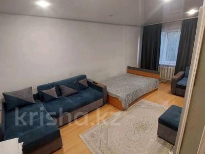 1-комнатная квартира · 35 м² · 4/5 этаж, Назарбаева 27/2 за 11 000 ₸ в Усть-Каменогорске