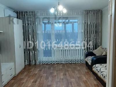 2-комнатная квартира · 63 м² · 5/9 этаж, мкр Юго-Восток, Мкр Гульдер 1 16 за 250 000 ₸ в Караганде, Казыбек би р-н