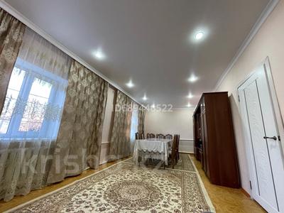 Жеке үй · 4 бөлме · 75 м² · 11 жүзд., Маншук Маметова, бағасы: 24 млн ₸ в Таразе