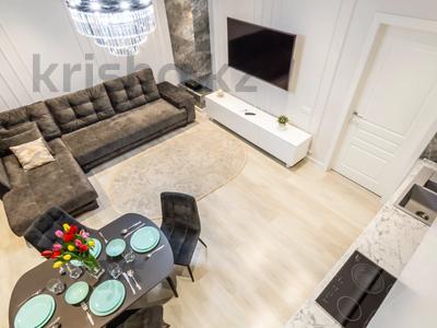 3-комнатная квартира · 160 м² · 20/21 этаж, Аль-Фараби 21 за 50 000 ₸ в Алматы, Бостандыкский р-н