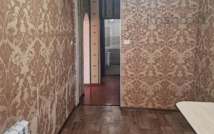 3-бөлмелі пәтер · 67 м² · 1/4 қабат, 4-шағынаудан — 78 школа, бағасы: 140 000 ₸ в Шымкенте, Туран р-н — фото 2