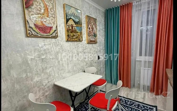 1-комнатная квартира · 45 м² · 6/9 этаж, Райымбека 590/15 — Напротив мол апорт за 17 000 〒 в Алматы, Наурызбайский р-н — фото 2