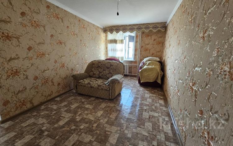 2-комнатная квартира, 41.9 м², 3/5 этаж, Сатпаева 35 за ~ 11.8 млн 〒 в Павлодаре — фото 2