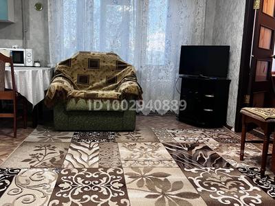 Пәтерлер в Абай обл.: 2-бөлмелі пәтер · 40 м² · 2/3 қабат, Селевина 38, бағасы: 140 000 〒 2-бөлмелі пәтер · 40 м² · 2/3 қабат, Селевина 38, бағасы: 140 000 〒 в Семее
