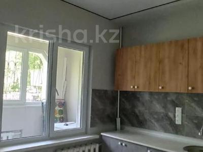 1-бөлмелі пәтер, 42 м², 1/5 қабат, Ислама Каримова 196, бағасы: 29 млн 〒 в Алматы, Алмалинский р-н