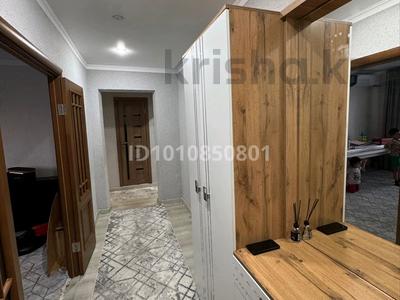 3-комнатная квартира · 64.5 м² · 1/5 этаж, Майкудук, Майкудук, мкр Шахтёрский 115 за 18.5 млн ₸ в Караганде, Алихана Бокейханова р-н