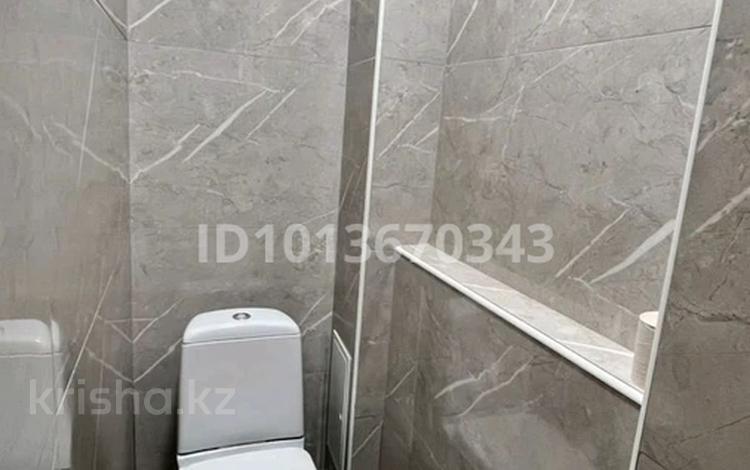 2-бөлмелі пәтер · 68.5 м² · 10/10 қабат, мкр. Алтын орда, Ораз Татеул 11 — по улице Ораз Татеулы, бағасы: 20.5 млн ₸ в Актобе — фото 2