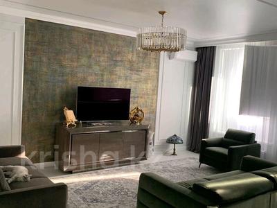 4-комнатная квартира · 215 м² · 5/7 этаж, Туран 5/9 за 250 млн ₸ в Астане, Нура р-н