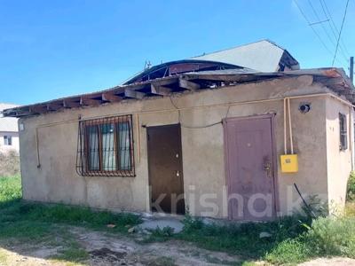 Отдельный дом · 3 комнаты · 63 м², 15 линия за 50 000 〒 в Жомарте