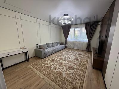 Продажа квартир в Алматы: 3-комнатная квартира · 98 м² · 2/16 этаж, мкр Таугуль-1, навои 39 12 за 81 млн 〒 3-комнатная квартира · 98 м² · 2/16 этаж, мкр Таугуль-1, навои 39 12 за 81 млн 〒 в Алматы, Ауэзовский р-н