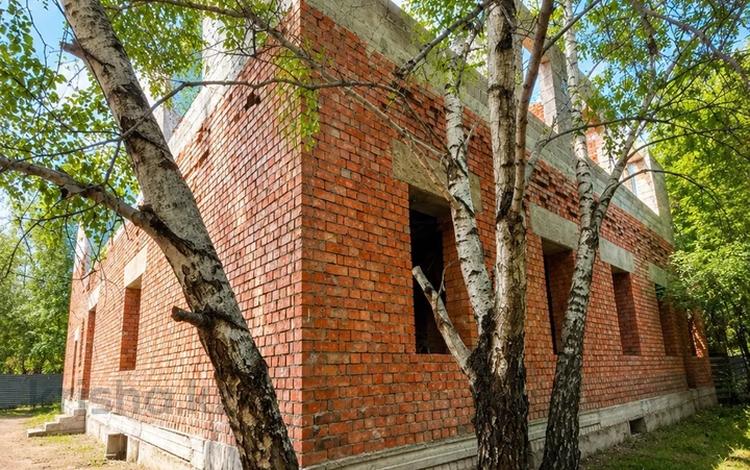 Отдельный дом · 10 комнат · 1100 м² · 10 сот., Коктал 10 — Рынок Саянур за 55 млн ₸ в Астане, Сарыарка р-н — фото 2