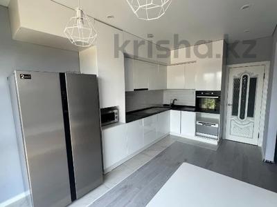 3-комнатная квартира · 95 м² · 9/13 этаж, Муратбаева 14 за 58 млн 〒 в Алматы, Алмалинский р-н