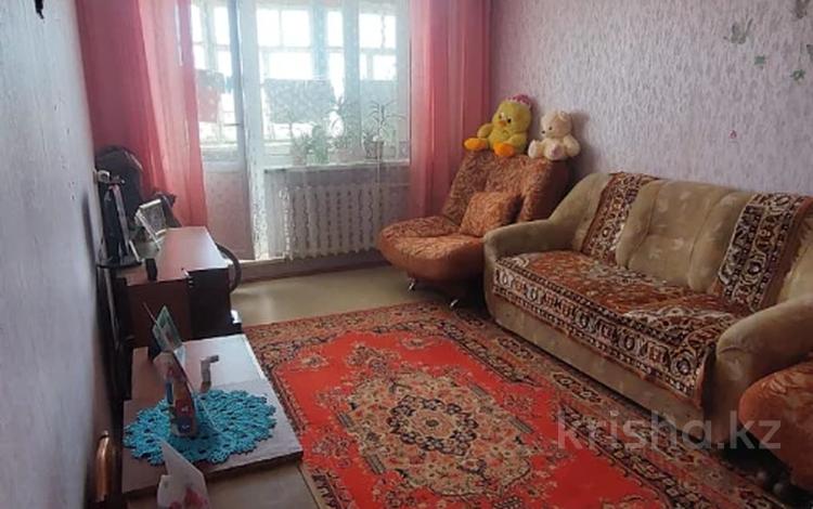 2-комнатная квартира, 51 м², 4/10 этаж, КАМЗИНА 106 за 17.5 млн 〒 в Павлодаре — фото 2