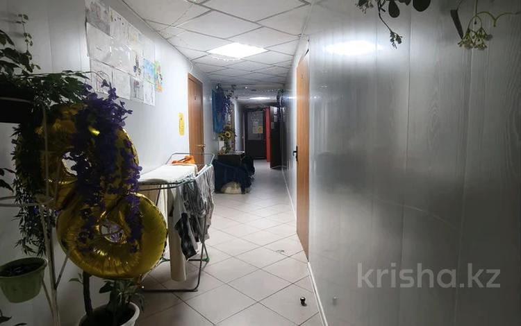 2-бөлмелі пәтер · 60 м² · 2/4 қабат, Семёновой 15 — Кафе Петушок, бағасы: 350 000 ₸ в Риддере — фото 27