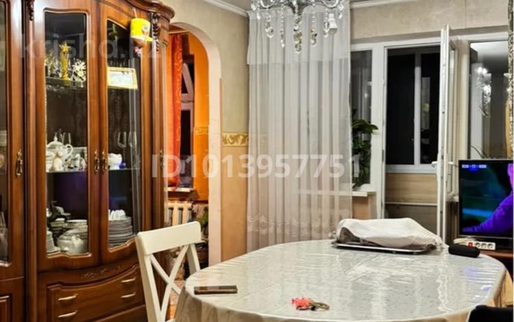 3-комнатная квартира · 58 м² · 4/5 этаж, Айбергенов 5 за 22 млн ₸ в Шымкенте, Аль-Фарабийский р-н — фото 2