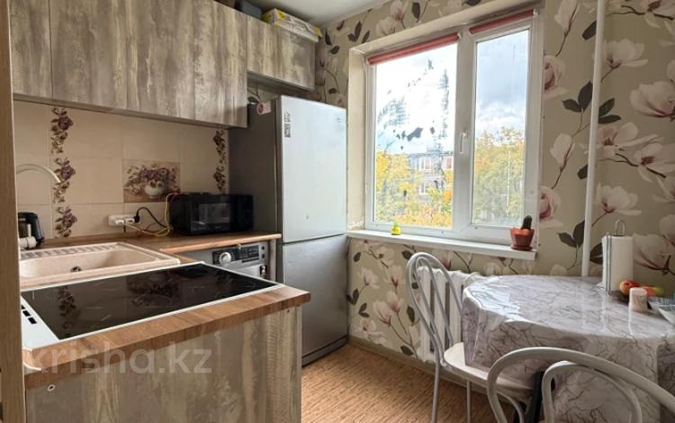 2-бөлмелі пәтер · 45 м² · 4/5 қабат, Олжабай батыра 19, бағасы: 17 млн ₸ в Павлодаре — фото 5