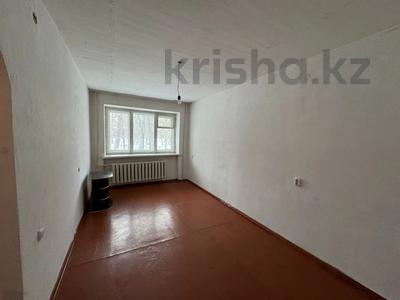 Продажа квартир в Восточно-Казахстанской обл.: 1-комнатная квартира · 31.5 м² · 1/5 этаж, космическая 17 за 10.3 млн 〒 1-комнатная квартира · 31.5 м² · 1/5 этаж, космическая 17 за 10.3 млн 〒 в Усть-Каменогорске