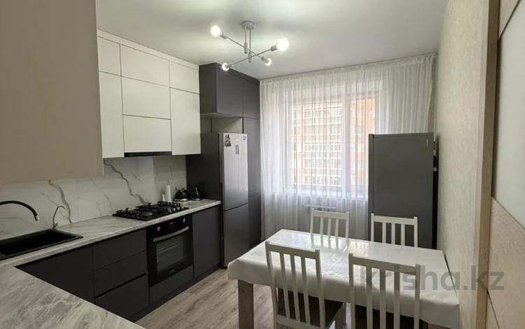 3-бөлмелі пәтер · 81.6 м² · 6/9 қабат, Береке 51, бағасы: 42.5 млн ₸ в Костанае — фото 2