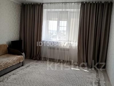 1-комнатная квартира · 54 м² · 4/5 этаж, Алаш 4 за 21 млн ₸ в Уральске