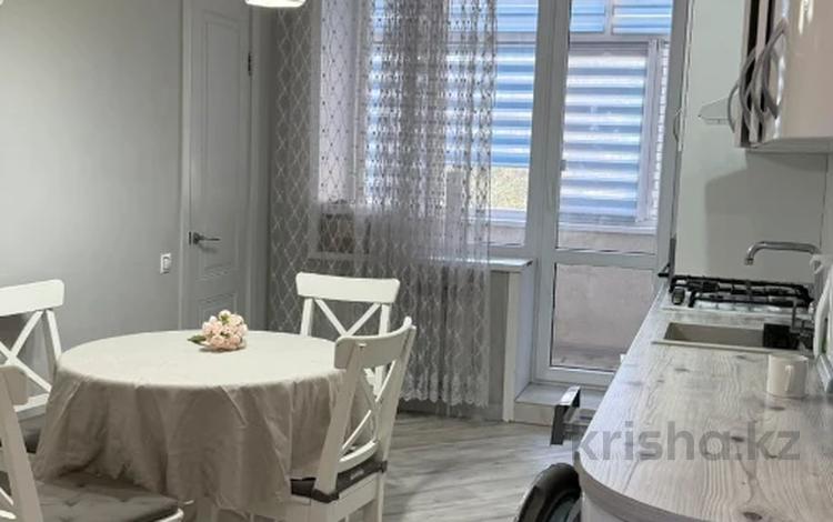 2-бөлмелі пәтер · 49 м² · 2/10 қабат, Абулхаирхана 177, бағасы: 250 000 ₸ в Уральске — фото 8