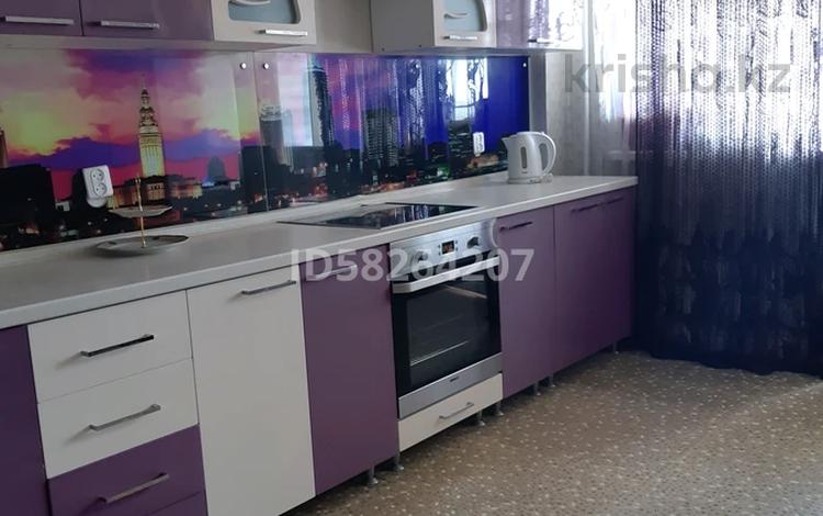 1-бөлмелі пәтер · 50 м², Кумисбекова 3a, бағасы: 3 500 ₸ в Астане, Сарыарка р-н — фото 3