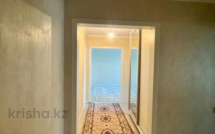 3-комнатная квартира · 57 м² · 1/4 этаж, 2 мкр 4 — Гимназия 2, Салтанат за 24 млн ₸ в Конаеве — фото 2