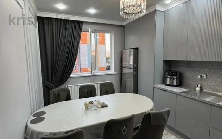3-комнатная квартира · 85 м² · 6/12 этаж, Сатпаева 90 — Туркебаева за 76 млн ₸ в Алматы, Бостандыкский р-н — фото 2