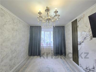 3-комнатная квартира · 67 м² · 1/10 этаж, 8 МКР за 18.5 млн 〒 в Темиртау