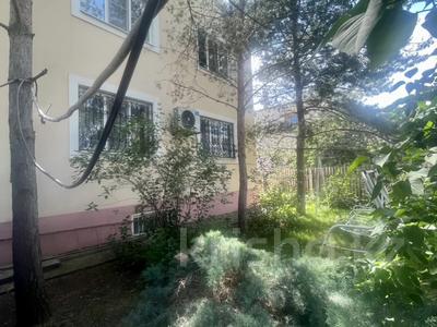 Жеке үй · 6 бөлме · 270 м² · 11 жүзд., Заречный 2, бағасы: 33 млн ₸ в Актобе, жилой массив Заречный-2