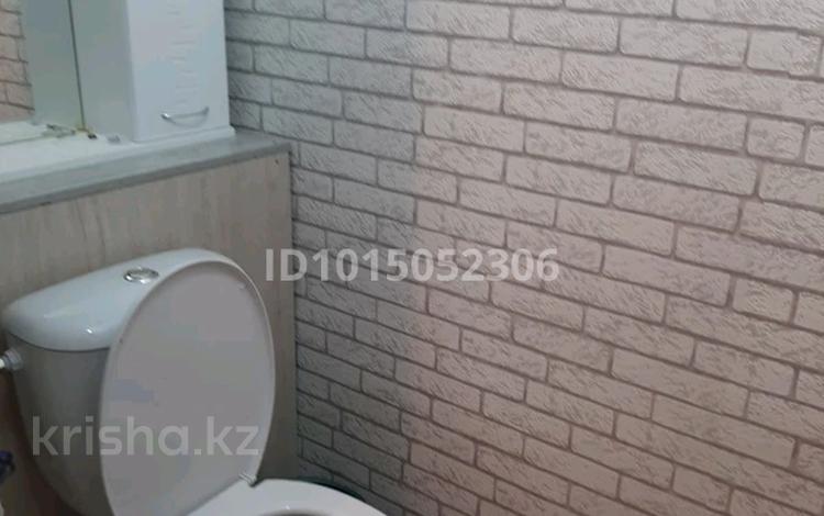 1 бөлме · 33 м² · 5/5 қабат, Протозанова, бағасы: 90 000 ₸ в Усть-Каменогорске — фото 2