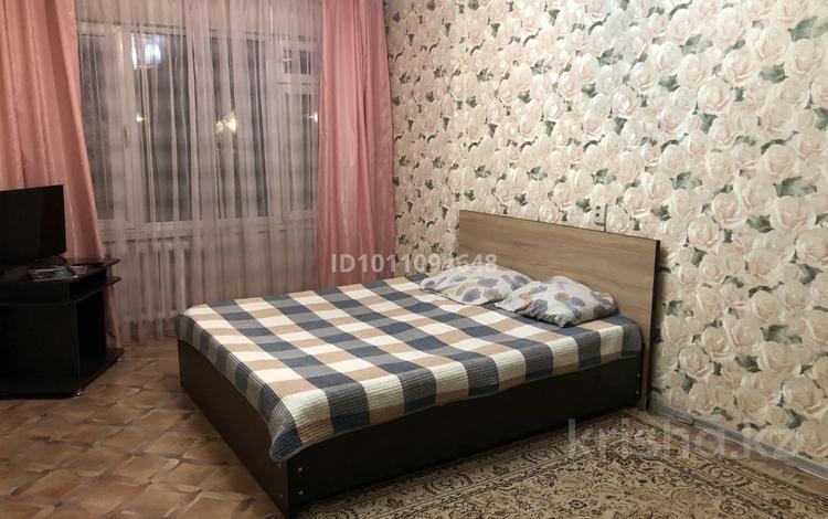 2-бөлмелі пәтер · 45 м² · 3/9 қабат, Казахстан 72 — Кабанбай батыра, бағасы: 15 000 ₸ в Усть-Каменогорске, Ульбинский — фото 2
