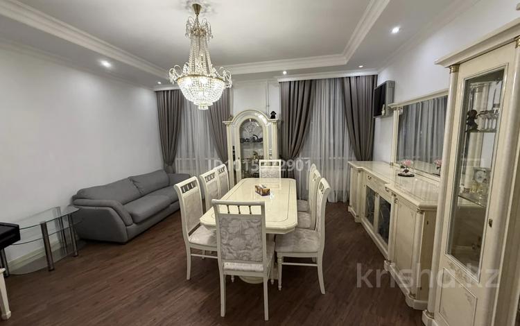 3-бөлмелі пәтер · 80 м² · 2/3 қабат, Кабанбай батыра 89 — Калинина Абылай хана, бағасы: 1 млн ₸ в Алматы, Алмалинский р-н — фото 2