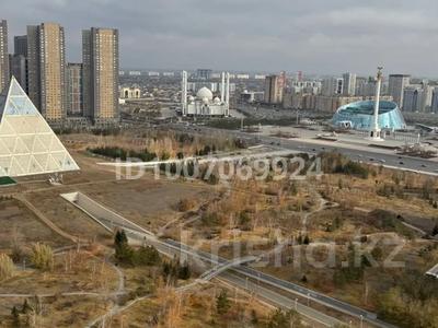 5-комнатная квартира · 140 м², Нажимеденова 4/1 за 145 млн 〒 в Астане, Алматы р-н