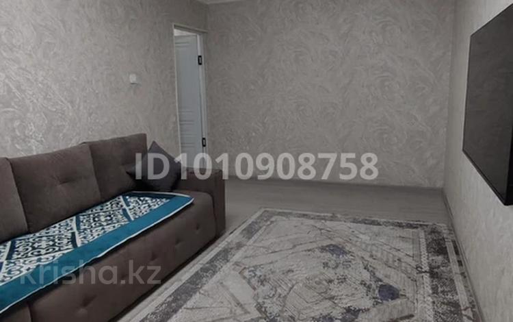 2-бөлмелі пәтер · 43.3 м² · 2/4 қабат, мкр №10 А 6, бағасы: 33 млн ₸ в Алматы, Ауэзовский р-н — фото 2
