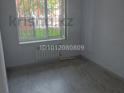 3-бөлмелі пәтер · 73 м² · 1/4 қабат, Тауке хана 160 — Аблязимова, бағасы: 450 000 ₸ в Шымкенте, Енбекшинский р-н