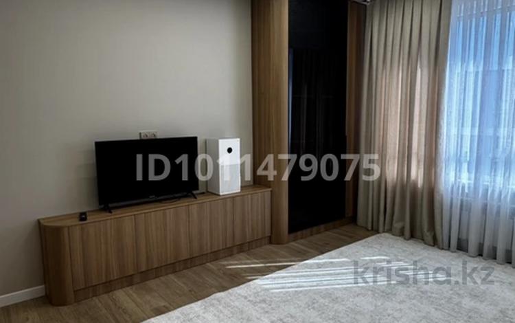 1-бөлмелі пәтер · 40 м² · 9/9 қабат, Толеметова 106/3, бағасы: 24 млн ₸ в Шымкенте, Абайский р-н — фото 2