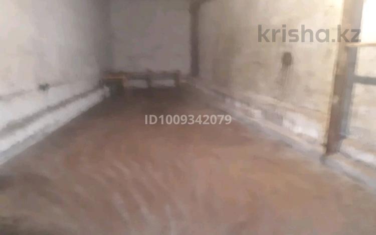 Гараж · 20 м² · 1 ш/а — 312 стрелковой дивизия, бағасы: 200 000 ₸ в Актобе, мкр 5 — фото 2