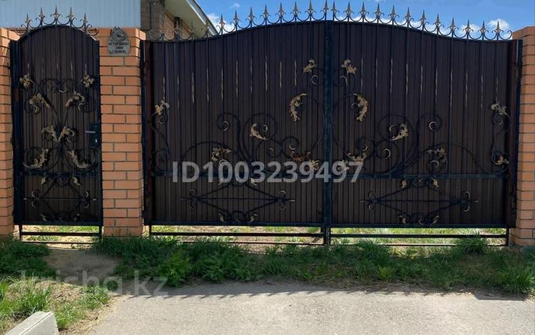 Отдельный дом · 5 комнат · 130 м² · 11 сот., Мкр Северный 1379 — Супермаркет Солнечный при въезде. за 38 млн 〒 в  — фото 26
