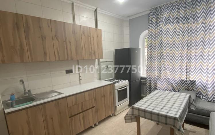 1-бөлмелі пәтер · 45 м² · 1/5 қабат, Тлендиева 231, бағасы: 230 000 ₸ в Алматы, Бостандыкский р-н — фото 2