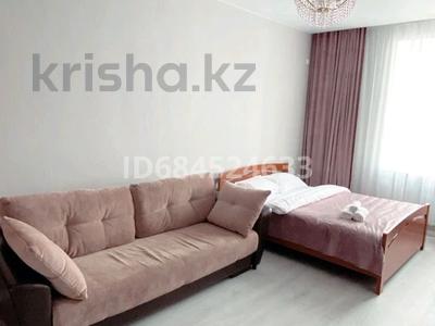 1-комнатная квартира, 55 м², 7/9 этаж посуточно, Пушкина 131 за 12 000 〒 в Костанае