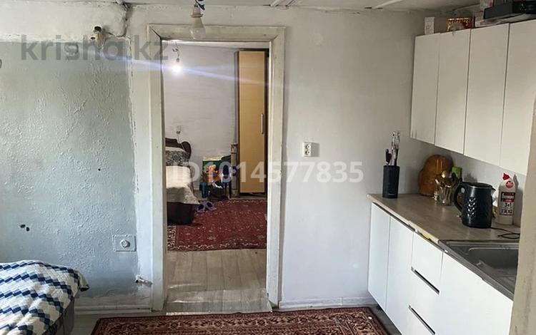 Жеке үй · 2 бөлме · 40 м² · 8 жүзд., Посёлок Левый Восточный 626, бағасы: 7 млн ₸ в Семее — фото 2