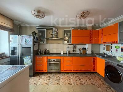 6-комнатная квартира · 150 м² · 4/10 этаж, Максима Горького 55 за 54 млн ₸ в Павлодаре