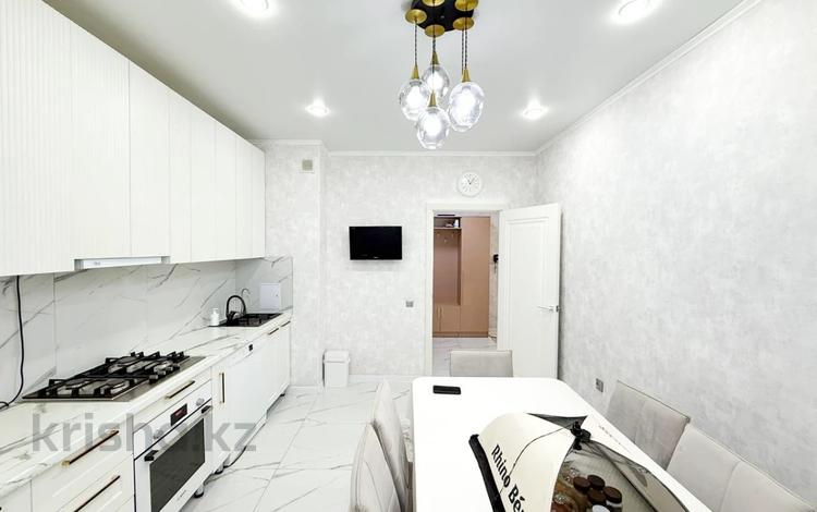 3-бөлмелі пәтер · 90 м² · 4/5 қабат, мкр Каратал, бағасы: 44.8 млн ₸ в Талдыкоргане — фото 2