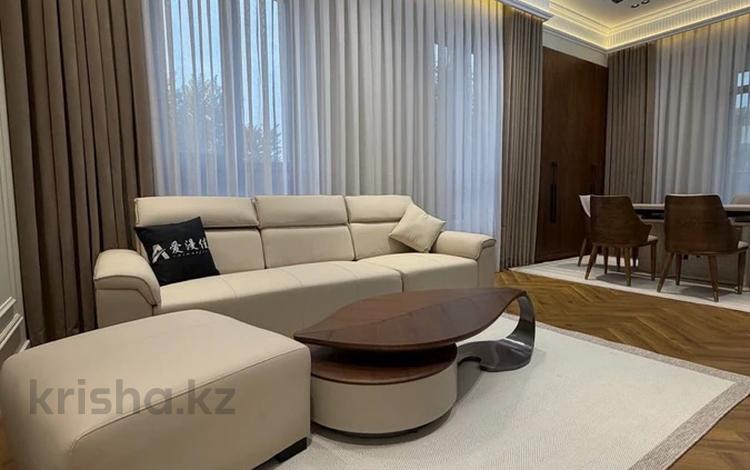 3-комнатная квартира · 90 м² · 8/17 этаж, Розыбакиева за 650 000 ₸ в Алматы, Бостандыкский р-н — фото 2