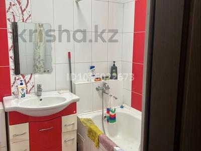 2-бөлмелі пәтер · 70 м² · 5/9 қабат, Ақбұлақ ш/а. 131, бағасы: 300 000 ₸ в Алматы, Алатауский р-н