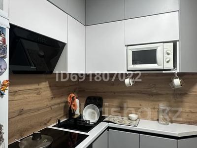 4-комнатная квартира · 62.7 м² · 3/5 этаж, Пришахтинск, 23-шағынаудан 4 — 23 мкр автостанция маныңда за 22 млн 〒 в Караганде, Алихана Бокейханова р-н